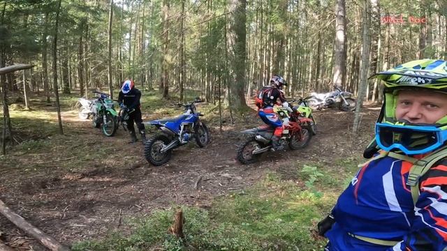 Что будет если отпустить мотоцикл… «погулять». Тропа лося. Эндуро Шапки. смотреть онлайн