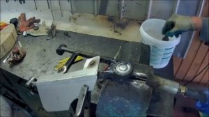 замена шаровых нижних опор на квадре.