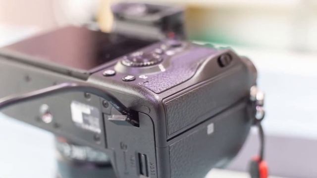 DC Coupler / Dummy battery NP-FZ100 For Sony A7III, A7R III, A7S III, A7R IV, A6600 смотреть онлайн