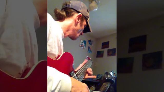 Jessica - the Allman Bros. ES335 dot thru Fender Mustang amp смотреть онлайн