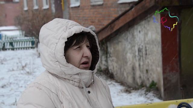 Жители поселка Радужный не могут открыть окна из-за удушающего запаха смотреть онлайн