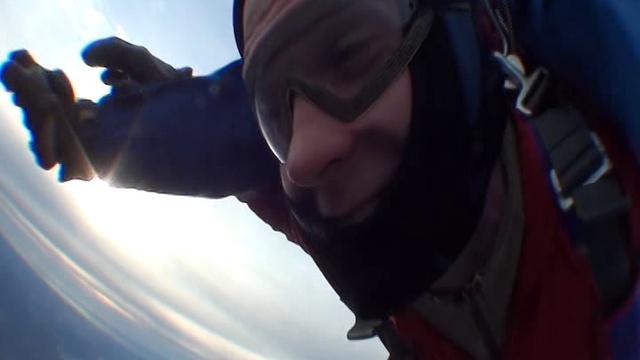 Parachute jump смотреть онлайн