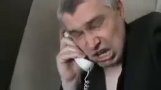 Пьяный в хлам Геннадий Горин звонит Васе смотреть онлайн