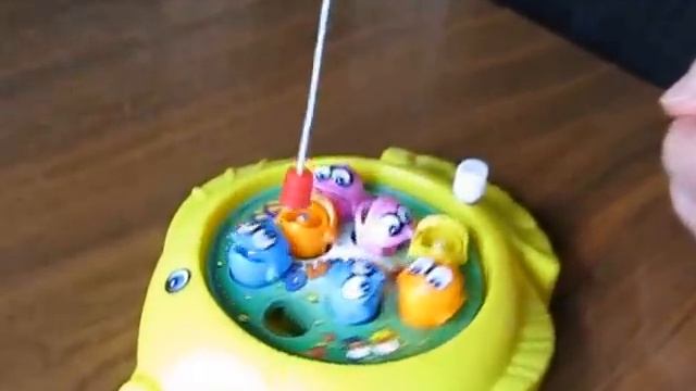 Развивающая игра Рыбалка Fishing Game на магнитах видео смотреть онлайн