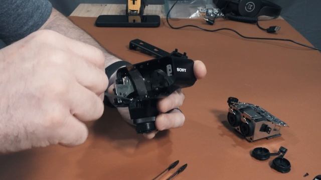 Changed my FX3 XLR Handle into an XLR-K3M - Now it's MODULAR смотреть онлайн