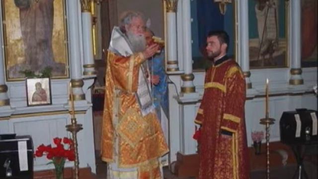 НОВ ДЯКОН смотреть онлайн