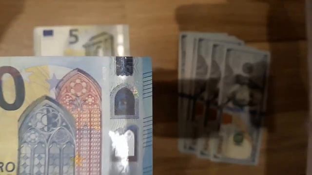 € Обзор новых купюр Евро € смотреть онлайн