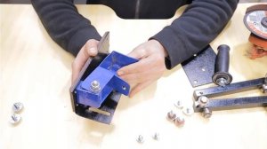 Каретка, приспособление, оснастка для болгарки и другого режущего инструмента