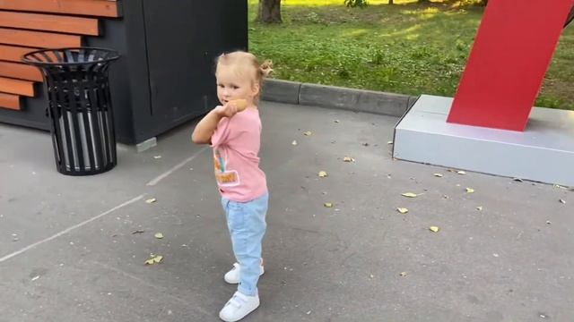 Ребёнок 2,6 года / ВЕРНУЛИСЬ / ОТКРЫЛИ СВОЙ ОНЛАЙН МАГАЗИН детской одежды смотреть онлайн