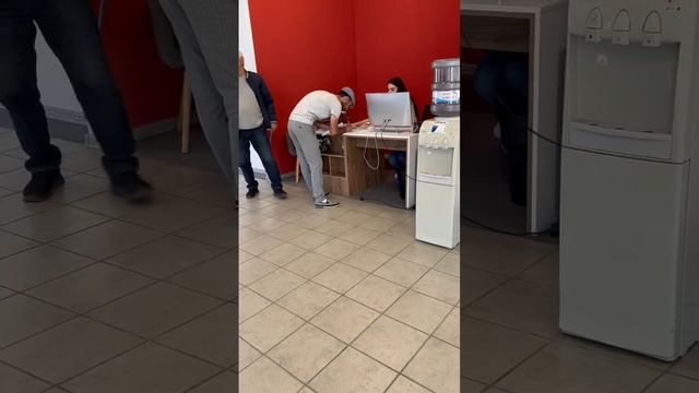 Оплатили. Оформили документы на посредника, важно купить машину на фирму, клеим транзиты смотреть онлайн