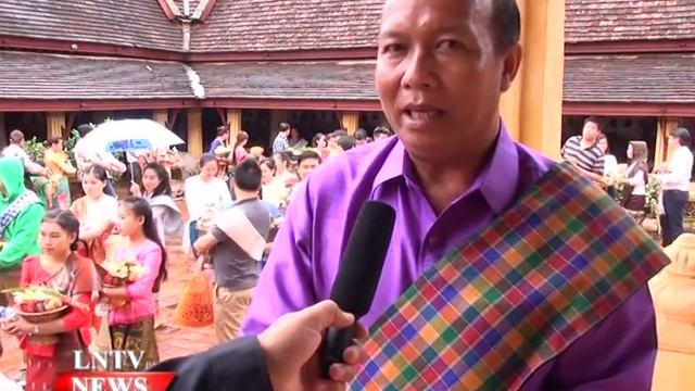 Lao NEWS on LNTV: Hundreds of Buddhists make merit on the day of Buddhist Lent.30/7/2015 смотреть онлайн