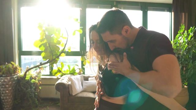 Alex y Anna - Valeria Castro - Agua (Valerio El Director Bachata Remix) смотреть онлайн