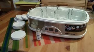 Йогуртница Redmond RYM-M5401