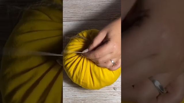 Шьём декоративную тыкву