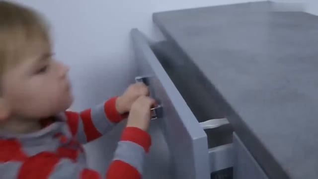 Защитные блокираторы дверей и ящиков Защита от детей!!!Обзор товара. Заказать с Алиэкспресс смотреть онлайн