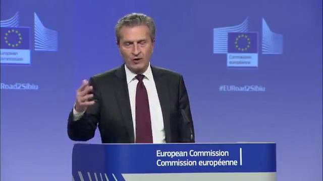Jean-Claude Juncker представя идеи за бюджета смотреть онлайн