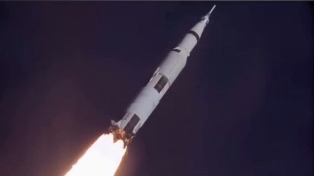МОЩНАЯ РАКЕТА смотреть онлайн