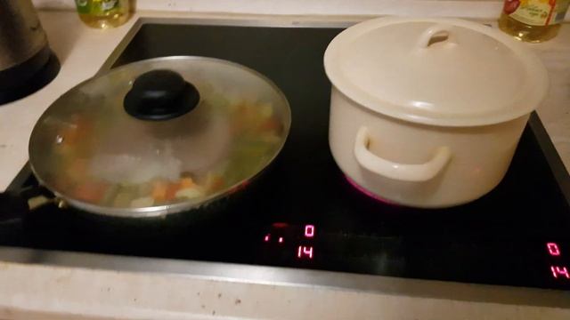 МЕНЧА ФЁДОР! ЕДА НА ПОДГОТОВКЕ К СОРЕВНОВАНИЯМ ПО БОДИБИЛДИНГУ! смотреть онлайн