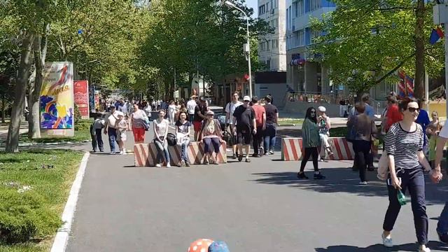 Анапа. Выступление на театральной площади. 1.05.2018 смотреть онлайн