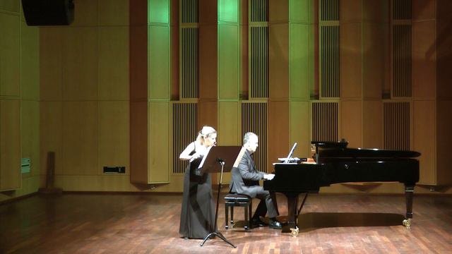 H.Dutilleux, Sonatine смотреть онлайн