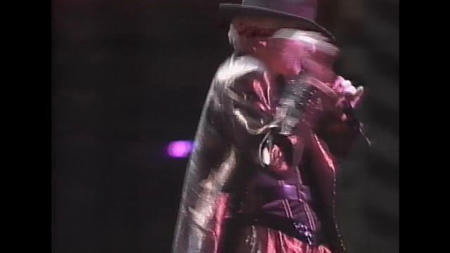 WHITE HEAT-MADONNA WHO'S THAT GIRL-MITSUBISHI SPECIAL LIVE IN JAPAN смотреть онлайн