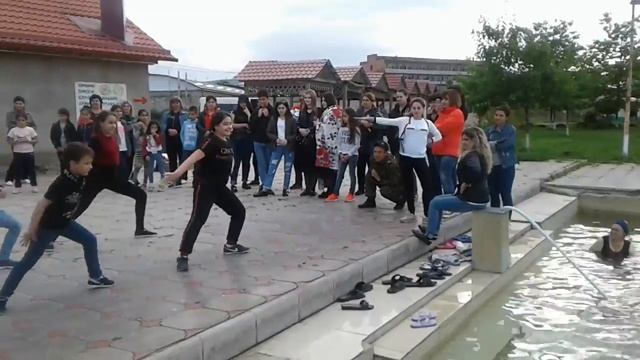 ТЕРМАЛЬНЫЙ ИСТОЧНИК АУШИГЕР(2) смотреть онлайн