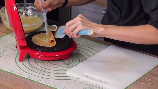 Вафельные трубочки - Рецепт | PASTRY-SCHOOL.ONLINE