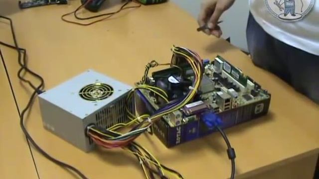 Видеоурок: тестирование материнской платы от Компьютерная.Ру смотреть онлайн
