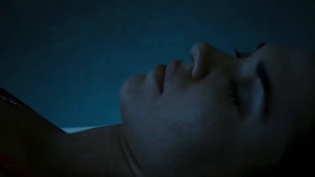 Unborn-ножницы под подушкой;) смотреть онлайн