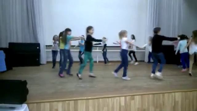 Танец Лягушки смотреть онлайн