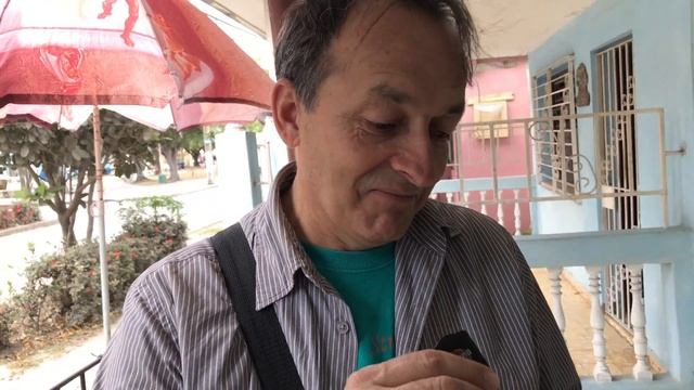 Устричное кафе на Кубе, в городе Камагуэй смотреть онлайн
