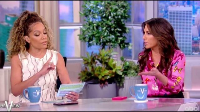 The View’s Alyssa Farah Griffin rips Sunny Hostin for ‘disgracing Barbara Walters’ legacy’ смотреть онлайн
