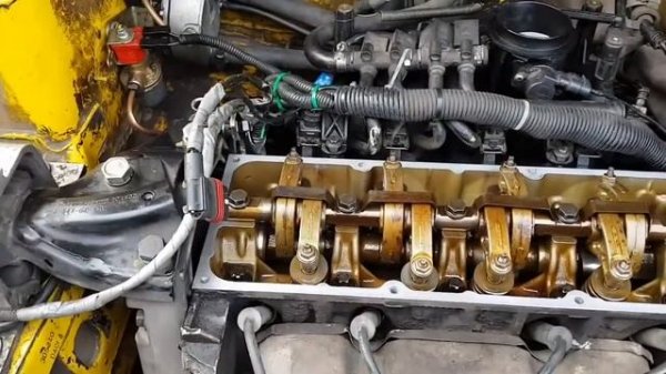 Регулировка клапанов Рено Logan 8кл от Дяди Михаила WUYGVhYvhSE