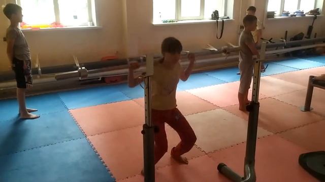 Общая физическая подготовка воспитанников клуба "Тайтоку" смотреть онлайн