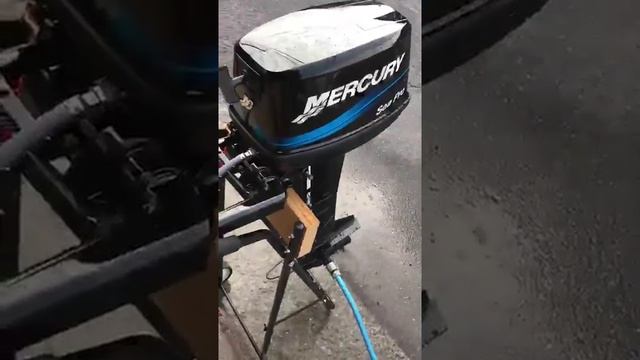 マーキュリー　9.8馬力 船外機 2スト Ｌ足 смотреть онлайн
