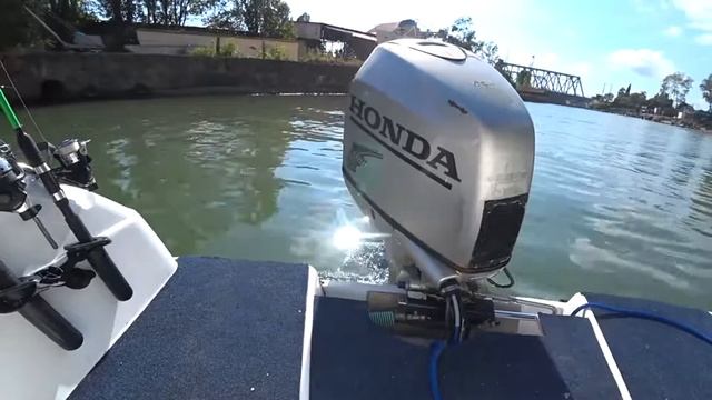 Вот это улов!! Морская рыбалка на чёрном море:) смотреть онлайн