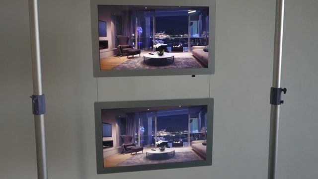 Digital Media Player For Real Estate Agency Window Display смотреть онлайн