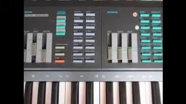 Et moi dans mon coin Charles Aznavour [ORGAN] смотреть онлайн