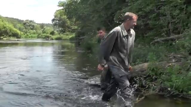 Вам прошлого раза мало?! - К нам ОПЯТЬ приехали корреспонденты... смотреть онлайн