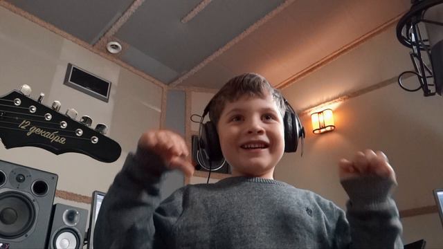 Happy Birthday, дядя Андрей! смотреть онлайн