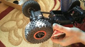 Как сделать водонепроницаемой машинку на радиоуправлении Rock Through ( Рок Краулер ). 1ЧАСТЬ