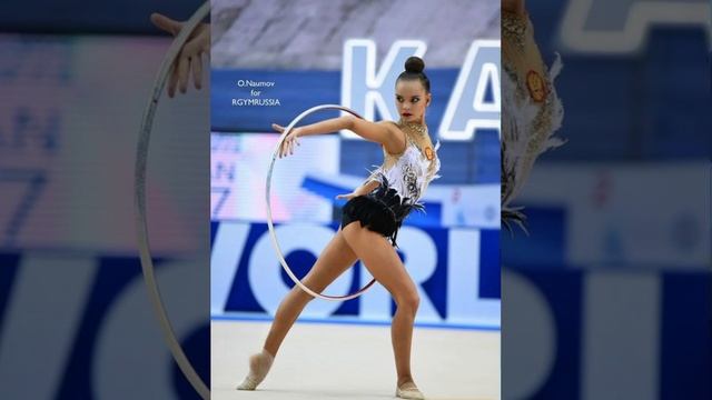 Девочка и море (1.30) смотреть онлайн