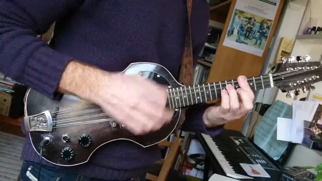 Electric mandolin, scratch build смотреть онлайн