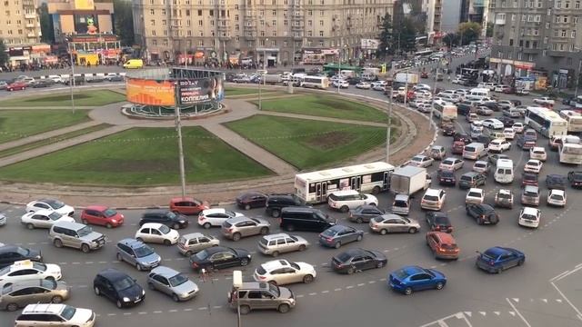 Пробка на площади Калинина 17 сентября смотреть онлайн