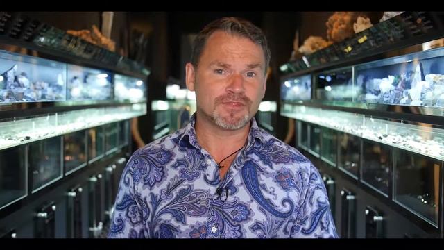 Piece to camera with Steve Bennett | Figmento Films смотреть онлайн