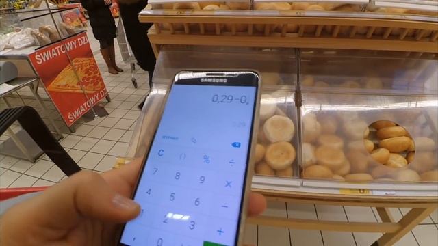 Обед бомжа за 2$ в Польше. Как едят бедные Белорусы в Польше #2