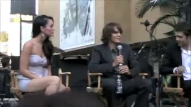 Megan Fox Jennifer's Body Q&A Part 2/2 смотреть онлайн