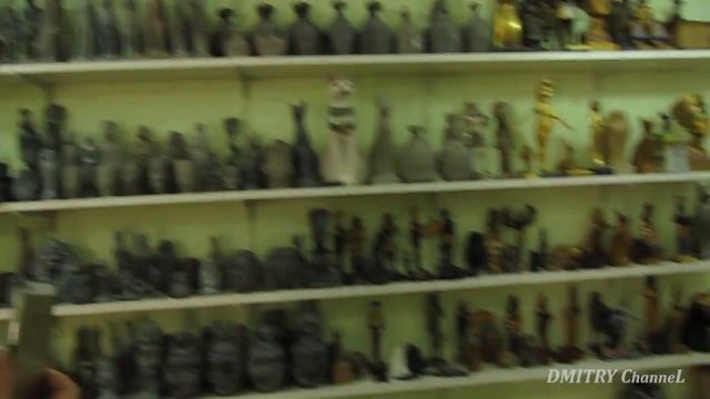 В Сувенирном ЛУКСОРА... ЕГИПЕТ смотреть онлайн