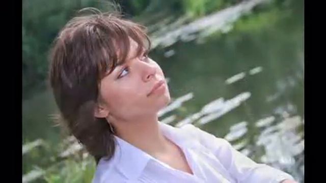 Слайд-шоу прекрасной скрипачки