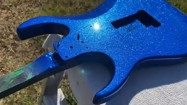 Ibanez RX - Kandy Blue Metalflake paint job by Sims Guitar Refinishing смотреть онлайн